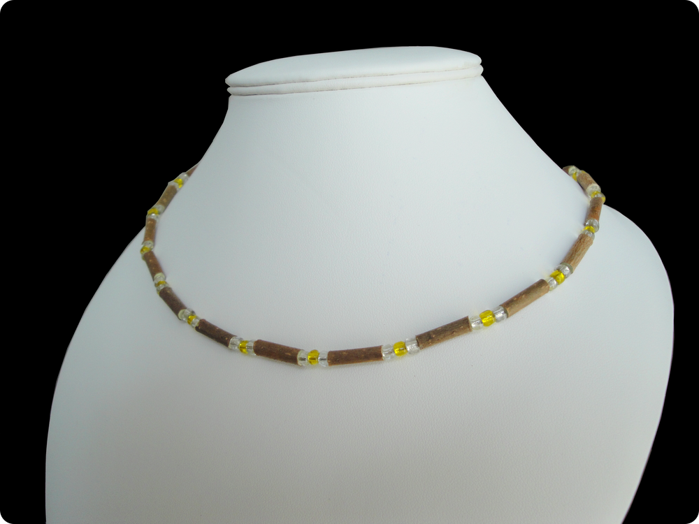 Collier perle jaune